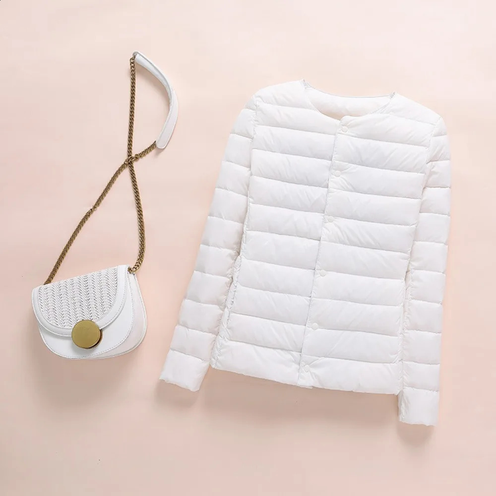 Womens Winter Down Jacket 203 Ultra Light 90% White Duck Down Jacket Autumn Thin Single Chest Warm Portable Inflatable Jacket 240913