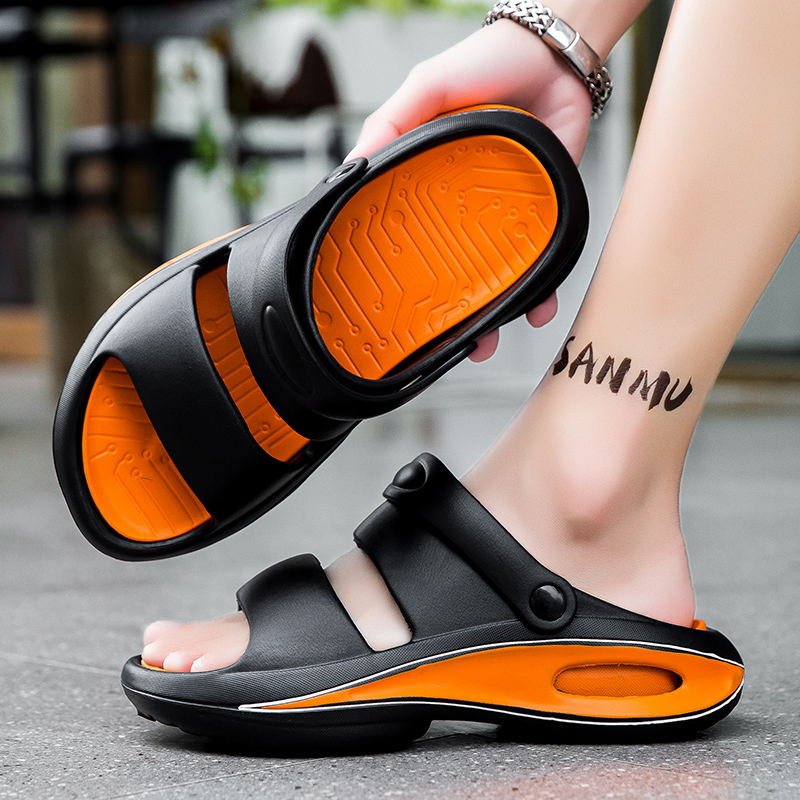 New Men's Outdoor Sandals Slippers Beach Comfortable Soft Slides Beach Clogs Men Casual Shoes Garden Shoes Men Outdoor Slippers