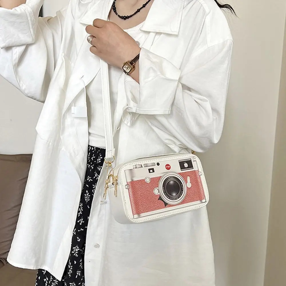 Large capacity womens shoulder bag PU three-dimensional Exquisite small square creative camera bag 240912