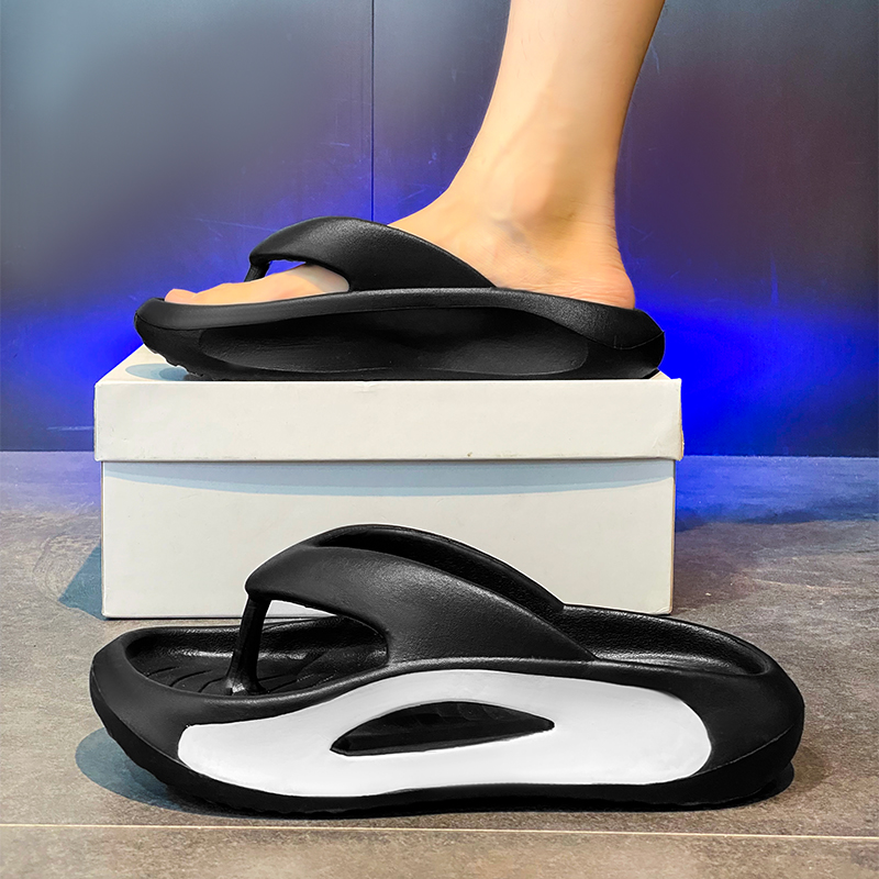 Fashion Men Flip Flops Outdoor Indoor Slippers Comfortable Thick Soft Sole Men Women Beach Sandals Non-slip Home Slippers 36-45