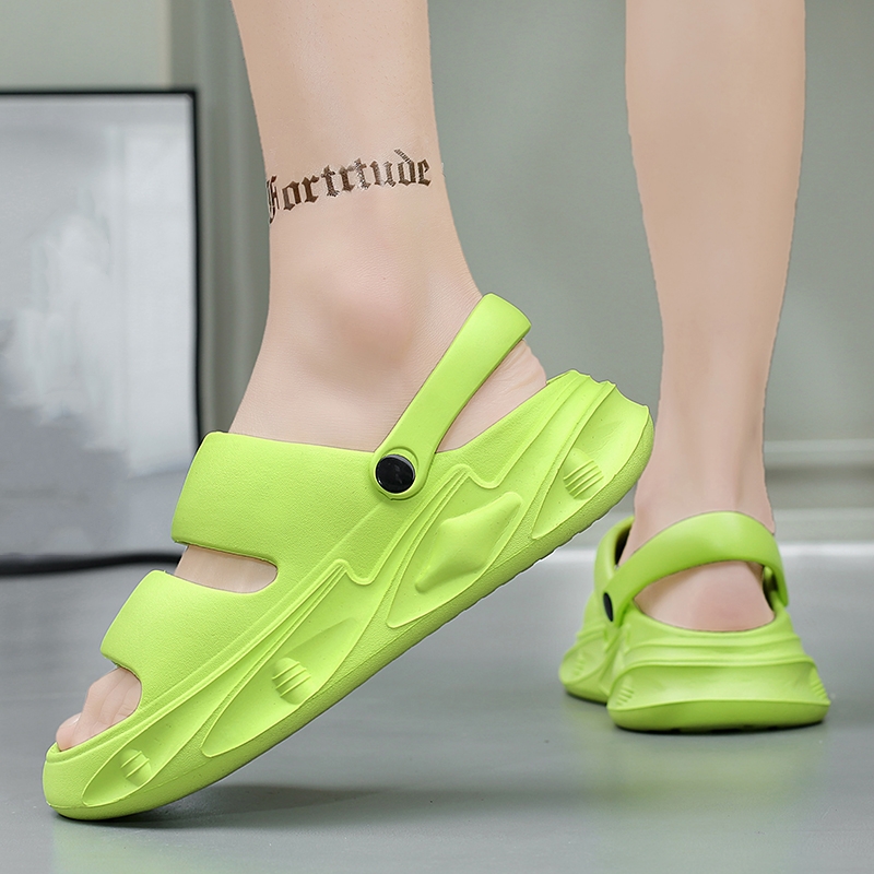 Men's Outdoor Sandals Slippers Beach Comfortable Thick Sole Clogs Men Casual Shoes Garden Water Shoes Men Women Beach Sandals