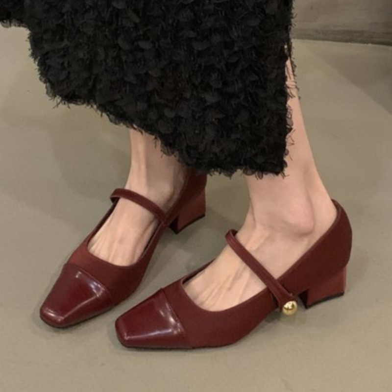 Plus Size 41 Women's Patent Leather Mary Janes Gold Ball Strap Pumps