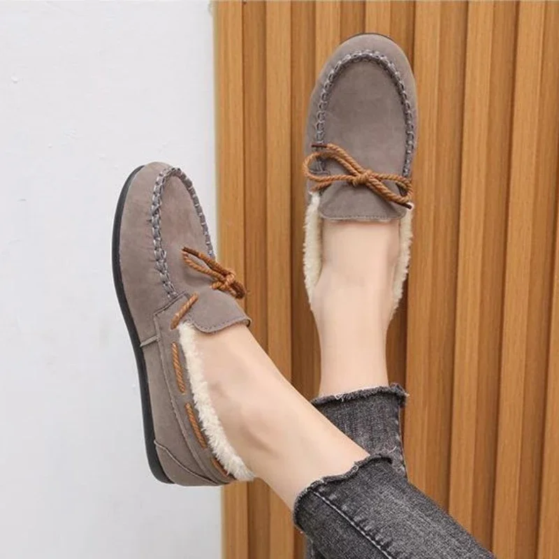Winter Women Casual Flat Women's Moccasins Soft Loafers Fashion Comfort Warm Plush Bow Slip on Female Cotton Shoes b68b