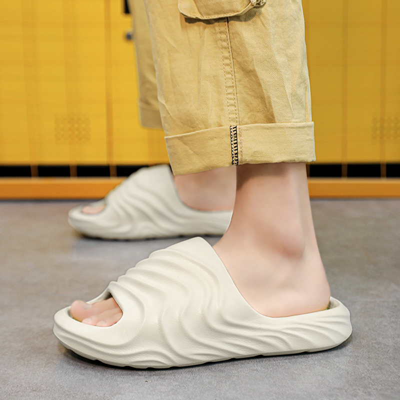 New Men Slippers Indoor Outdoor Sandals Beach Comfortable Soft Slides Design Casual Shoes Mens Flip-flops Home Slippers Slides