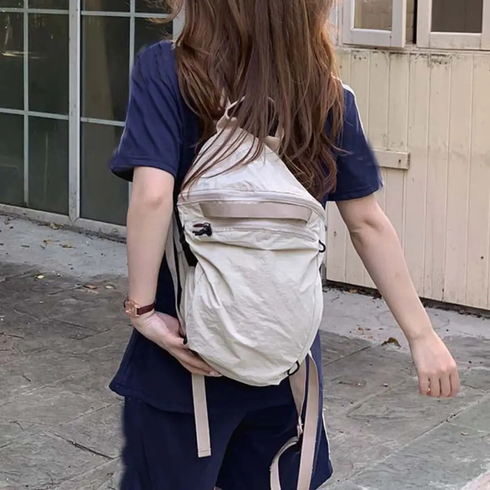 Korean Style Solid Color Backpacks Large Capacity Handbag Light Solid Nylon Bag Sports Niche Shoulder Bag Office Bag 240912