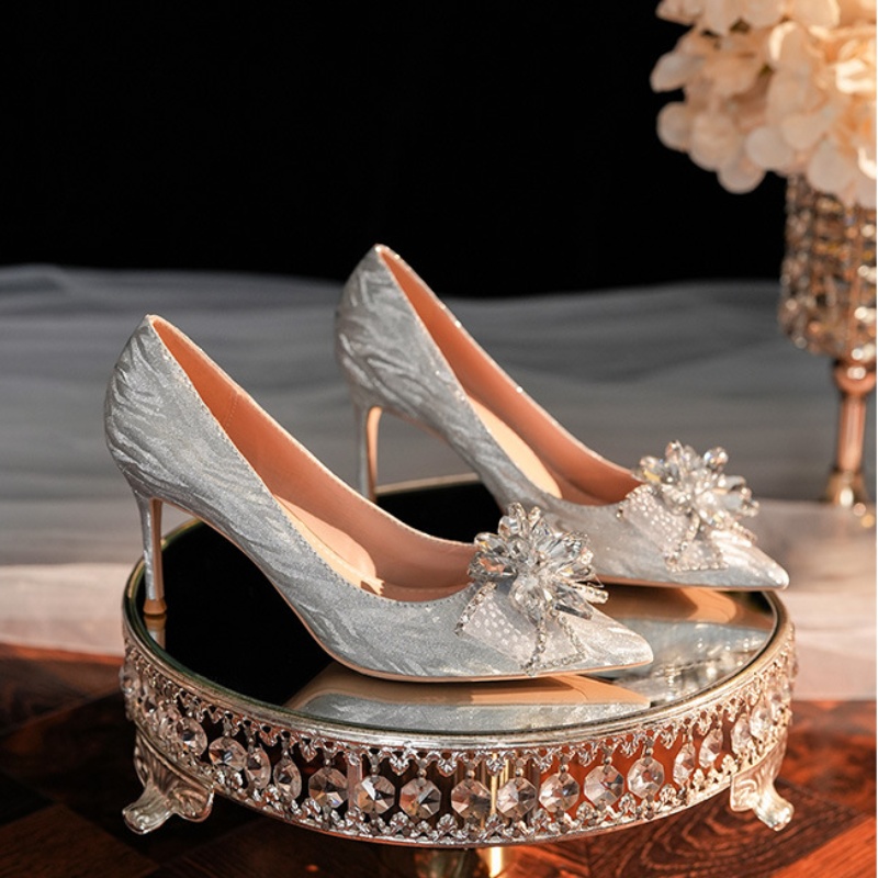 2024 Silver Glitter New Wedding Shoes Thin Heel Pointed Light Mouth Crystal Bridal Shoes Bridesmaid Pumps