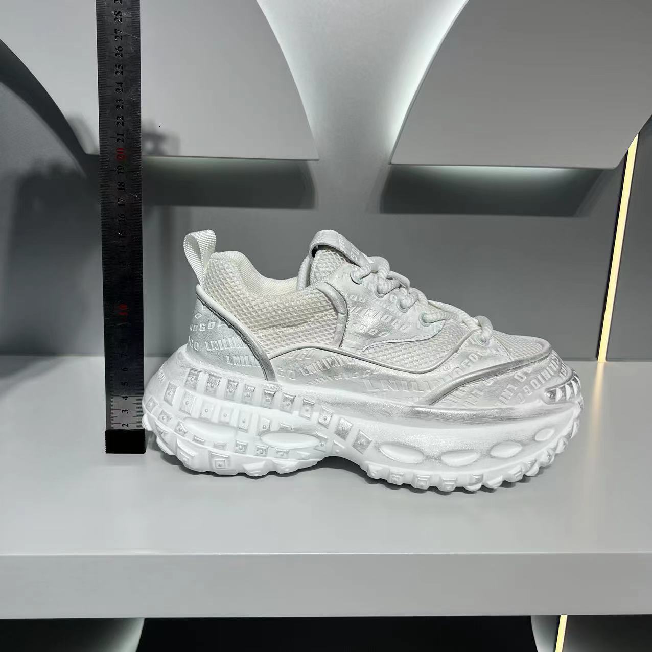 Ddmybear Men's 2024 New Thick Soled Height Increasing Comfortable Trendy Sports Shoes, Fashionable And Versatile Casual Shoes Chinese Brand Shoes