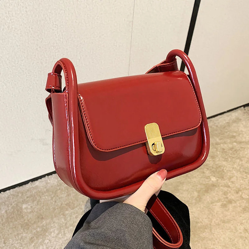 Solid color PU leather cross body bag suitable for womens spring fashion shoulder side bag handbag and wallet womens flip cover 240912