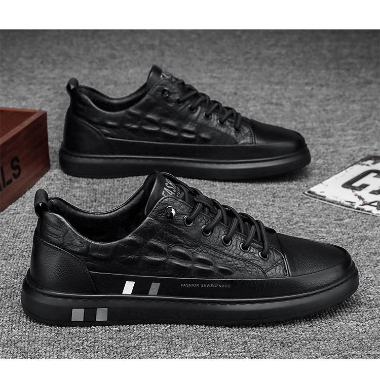 Fashion outdoor casual sports men's high-quality running skateboarding shoes