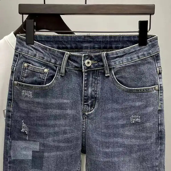 Arrival Fashion Mens Jeans Splicing Cat Whiskers Ripped Scratched Clothing Slim Fit Tapered Legs Slim Jeans 240905