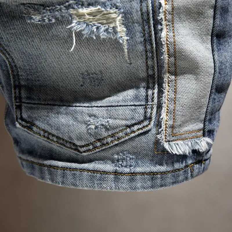 Summer Fashion Cowboy Streetwear Kpop Luxury Men Denim Shorts High Street Hole Straight Knee Length Patchwork Short Casual JeansX240914