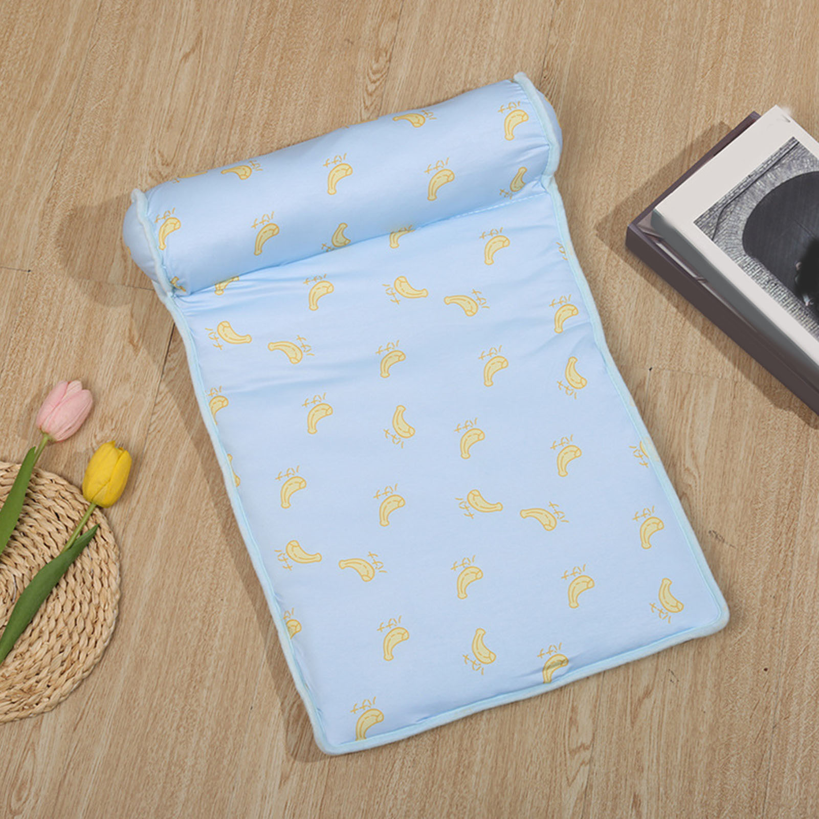 Pet Cooling Mat With Pillow Washable Ice Silk Summer Pet Self Cooling Pad For Cats And Small Medium Dogs