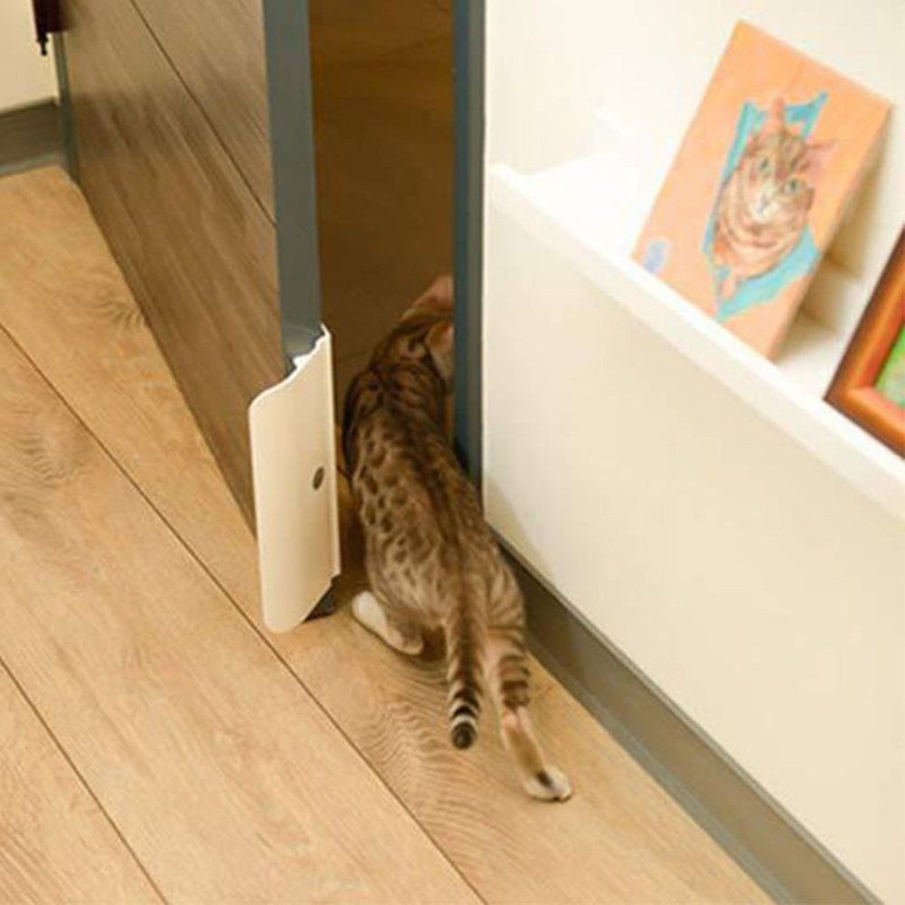 Pet Door Opener Automatic Lockable Pet Door Opener Controllable Entry Training Pets Automotive Door Opener for Pet Cat Dog