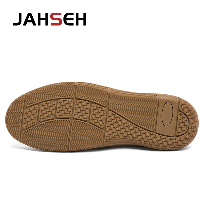 Genuine Leather Men Casual New Business Italian Mens Loafers Moccasin Breathable Slip on Boat Soft Driving Shoes 240906
