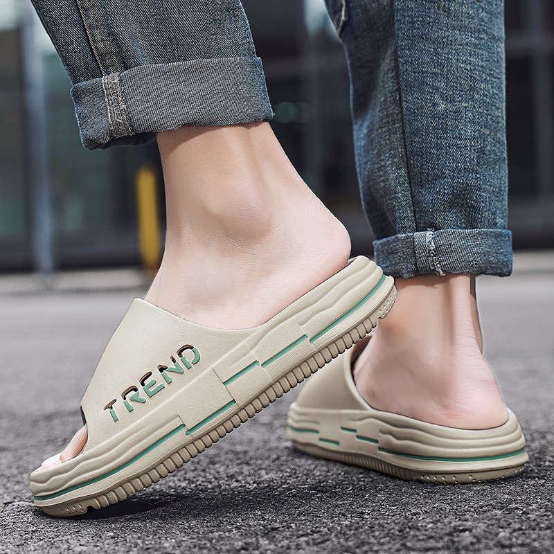 2023 Trend Men Slippers Outdoor Sandals Beach Soft Thick Sole Slides Men Casual Shoes Mens Flip-flops Indoor Home Slippers Slide