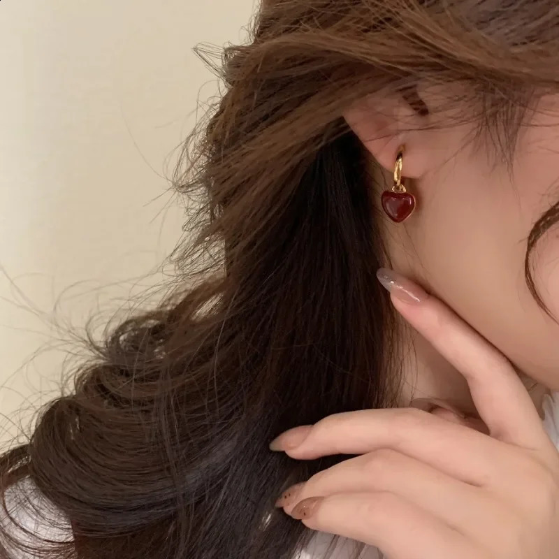 Simple n Wine Red Love Heart Dangle Earrings for Women Gold Color Circle Vintage Peach Drop Earring Can Be Separated 240906