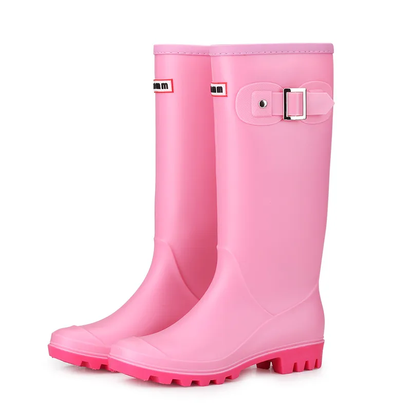 Designer Rain Women's Boots Snow Rubber High Cut Breathable Rain Shoes Black Lightweight Shoes Fashion Autumn/winter Wellies Size 35-42