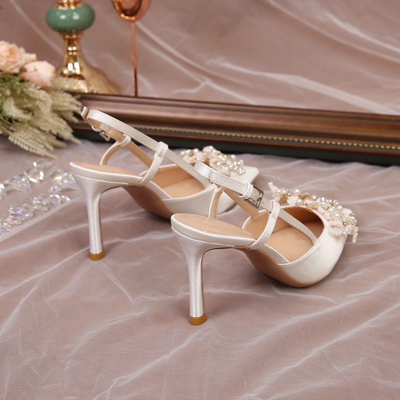 2025 new Bridal Satin Wedding Shoes White Pearl High Heels Women Fashion Pumps