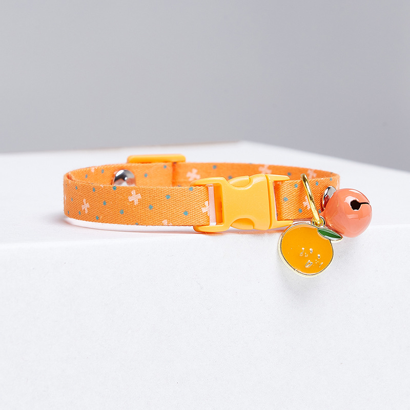 Cat Collar with Cute Polka Dots Not To Strangle The Cat Collar Fruit Pendant Small Dog Teddy Pomeranian Dog Collar Accessories