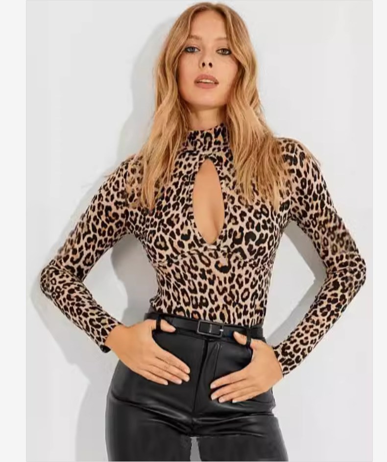 Women's Leopard Print Slim Fit T-Shirt With Round Neck