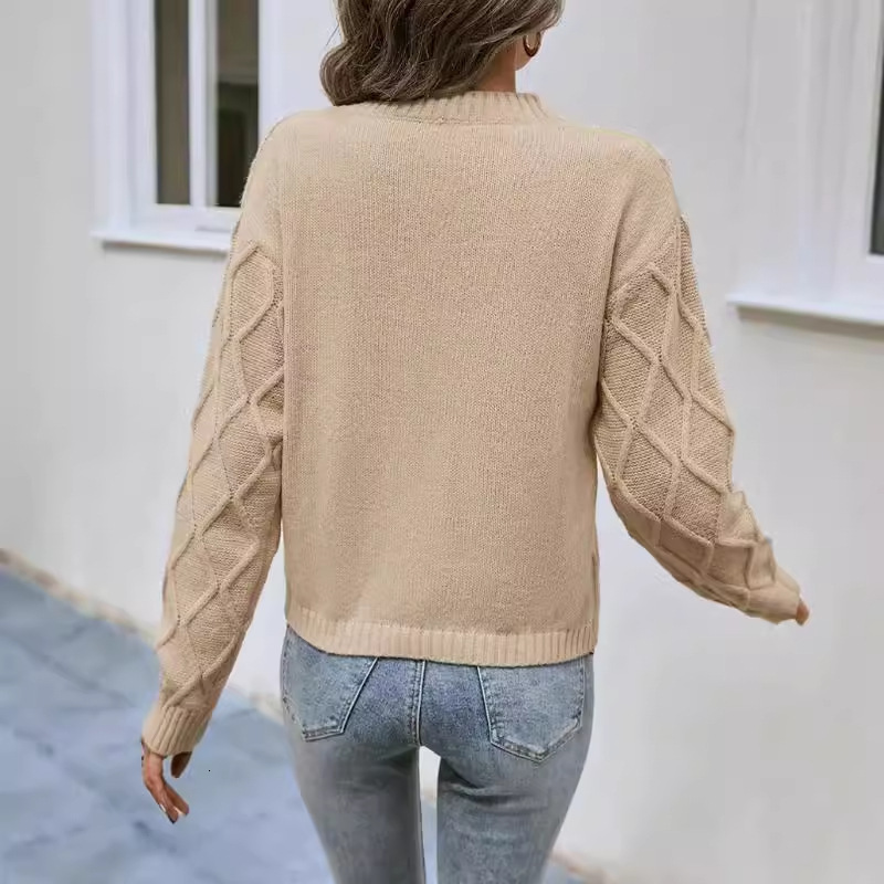 dongdumaoyi New autumn and winter solid color pullover round neck sweater, fashionable diamond solid color loose casual knit sweater F0914#43