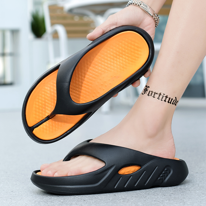 New Men's Flip Flops Outdoor Indoor Slippers Comfortable Slides Men Beach Sandals Non-slip Home Men Women Slippers Flip Flops
