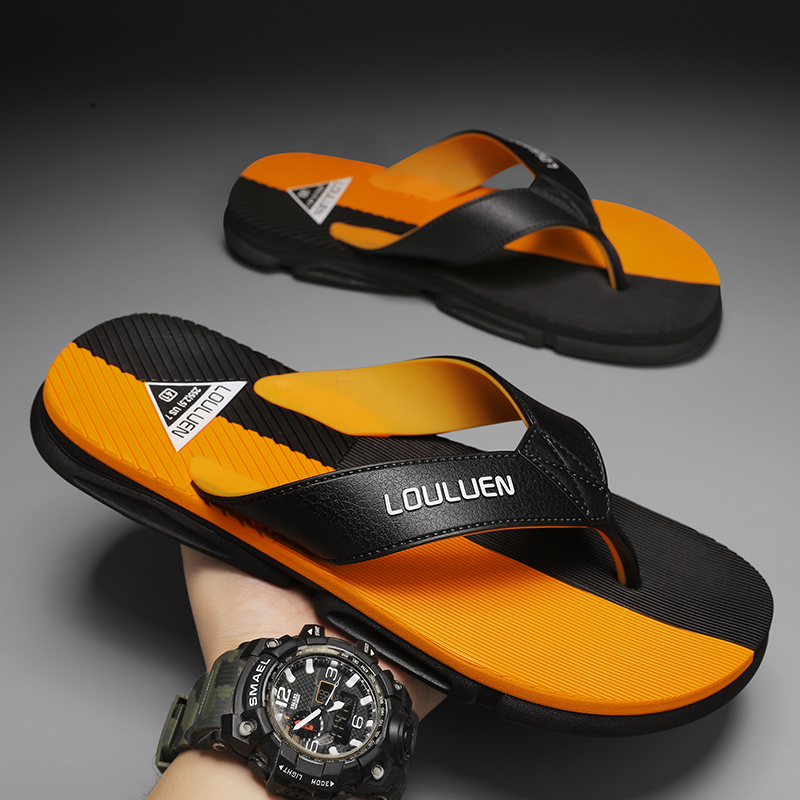 High Quality 2023 New Men Flip Flops Outdoor Summer Slippers Beach Mens Fashion Breathable Non-slip Bathroom Men's Flip Flops