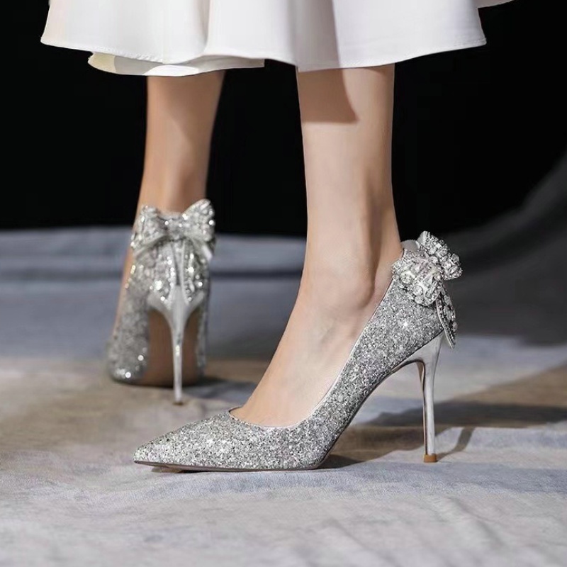 2025 new Pointy New Bow Sequin Crystal High Heels For Women Banqueting Princess Style Sier Bridal Wedding Shoes 5dea