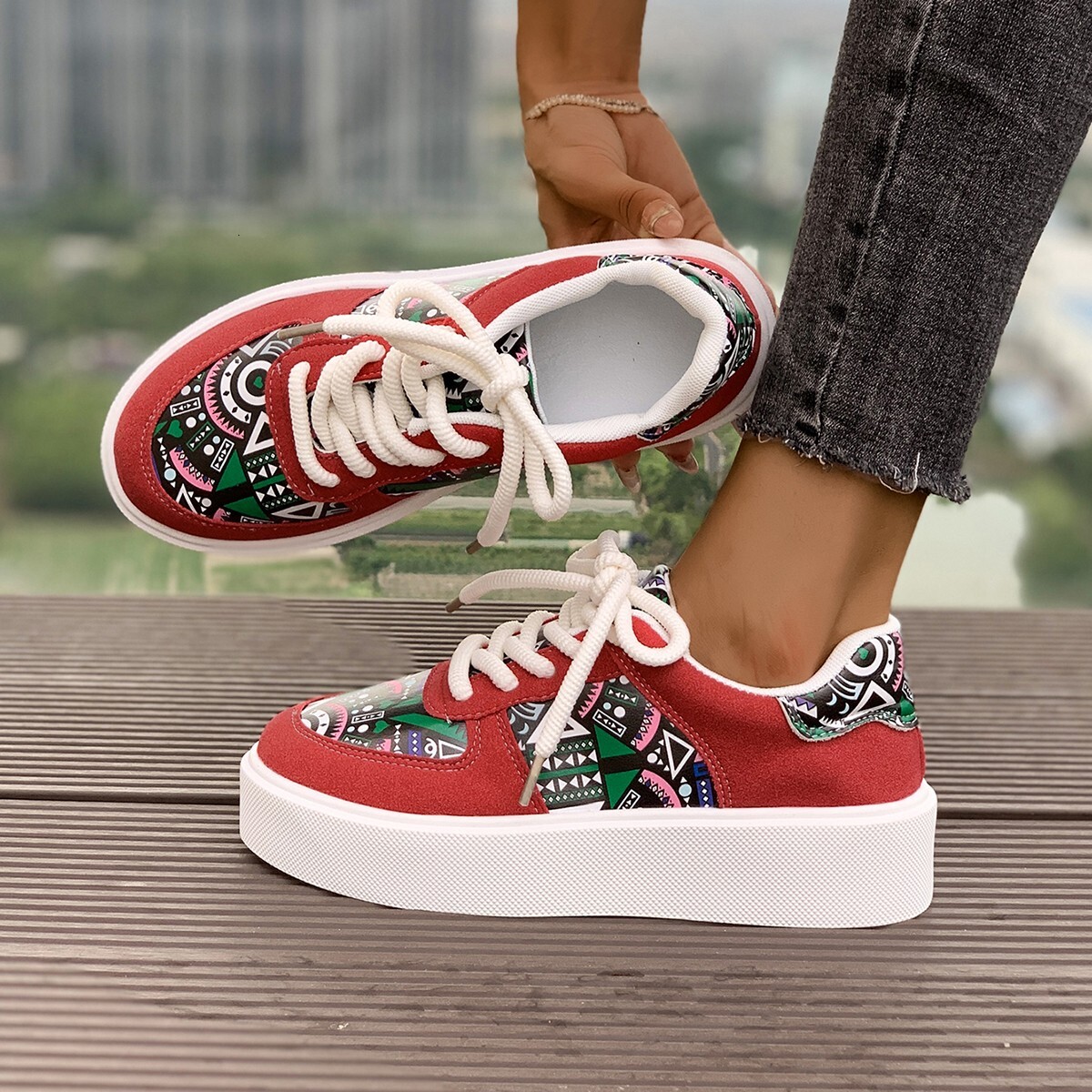 New Women Breathable All-match Skate Casual Sneaker Fashionable Lightweight Single-layer Shoes Platform Thick