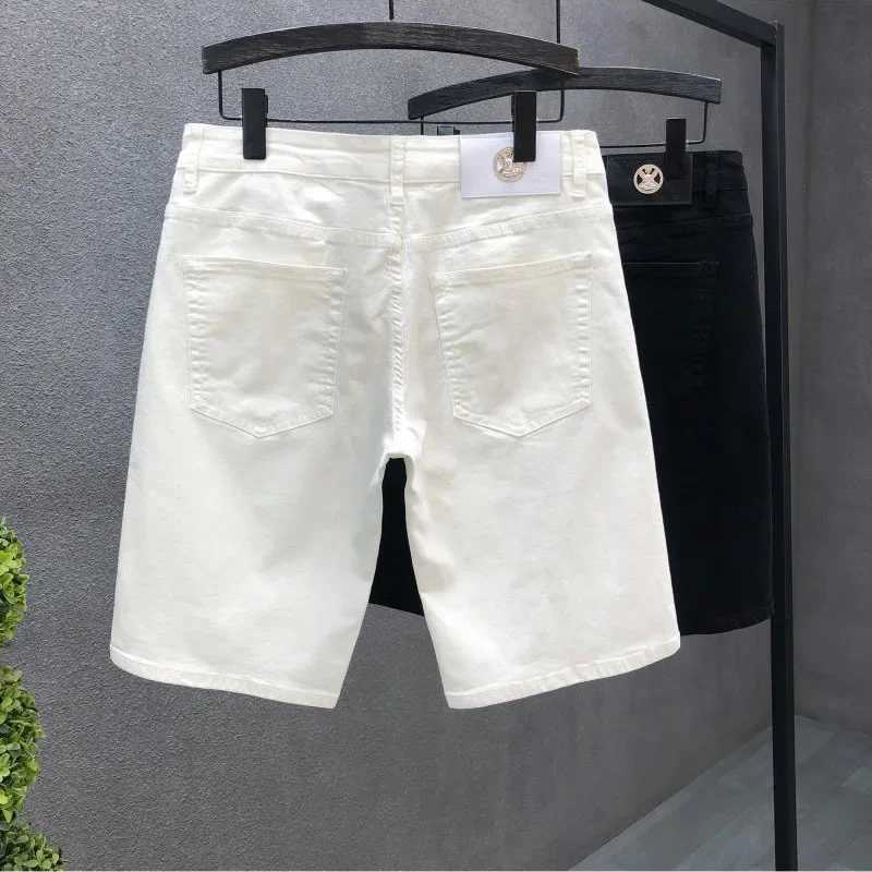 Stylish Denim Shorts For Young Men Summer Thin Style 2024 New Arrival White Five-point Jeans Loose Fit Casual PantsX240914