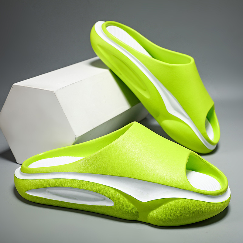 Fashion Men Slippers Slides Indoor Outdoor Beach Sandals Men Casual Shoes Soft Sole Home Slides Men Flip-flops Men's Sandals