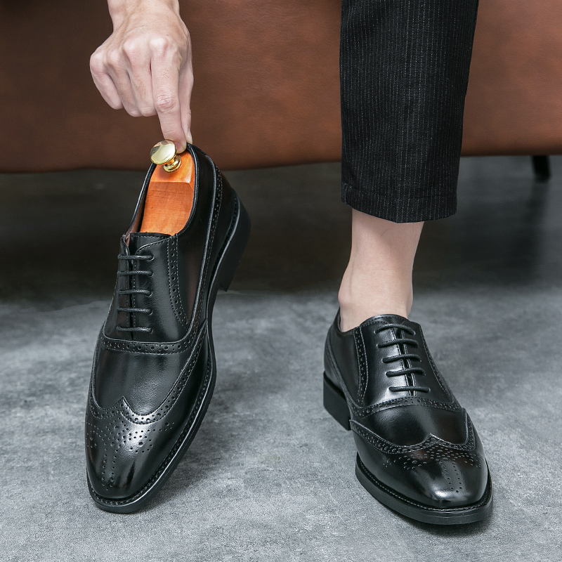 Size Brand 38~46 Mens Dress Handmade New Brogue Carved Style Designer Leather Wedding for Men Flats Oxfords Formal Shoes 659b Oxds