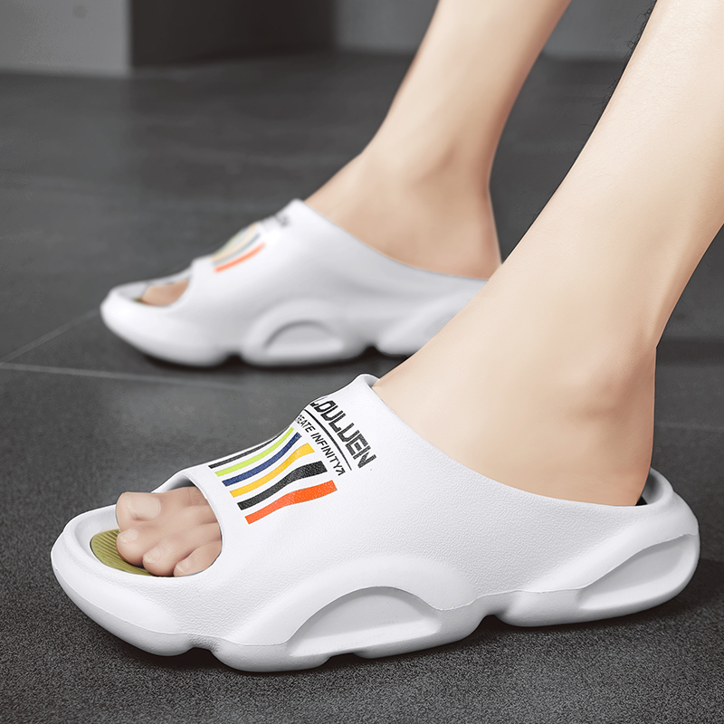 Fashion Men Slippers Indoor Outdoor Sandals Beach Soft Sole Slides Design Trend Men Casual Shoes Flip-flops Home Slippers Sandal