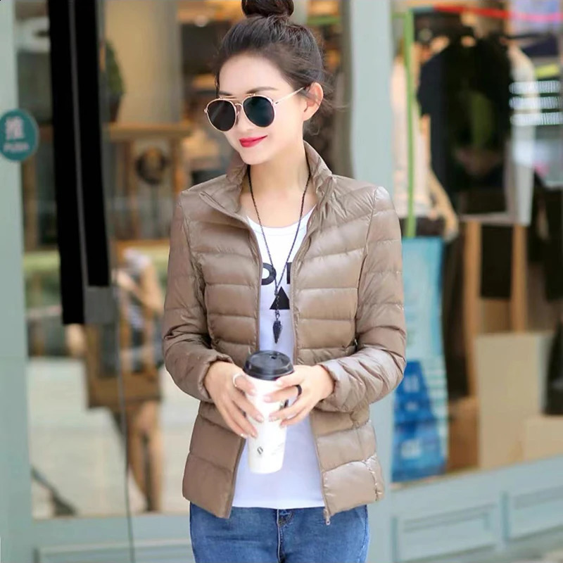 90% ultra-thin down jacket for women in autumn and winter ultra-thin short style warm white duck down coat Parka womens portable jacket 5XL 240913