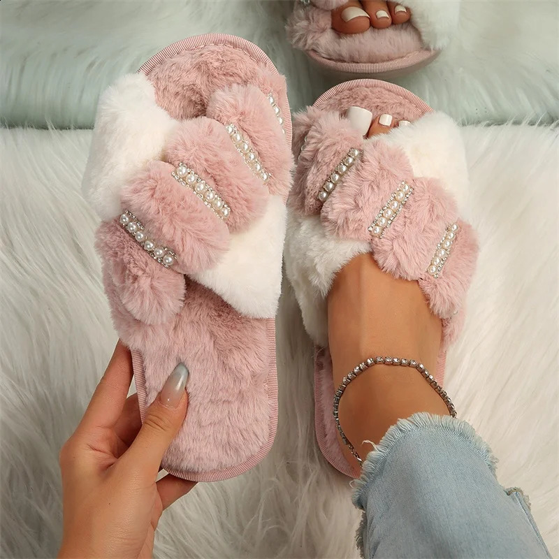 Women Fashion Warm Fluffy Slippers Cozy Faux Fur Cross Indoor Floor Slides Flat Soft Furry Ladies Female Celebrities Flip Flops 240914