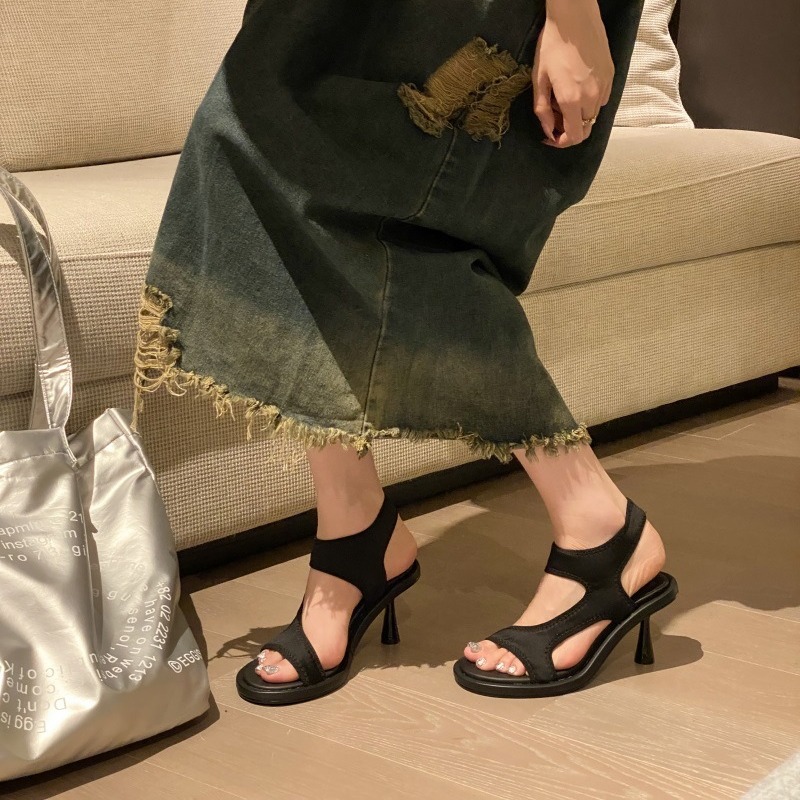 Sandals 2024 Ladies Shoes Summer High Heels Open Toe Suit Female Beige New New Comfort Low Retro Fashion High-heeled Stiletto Elasti db08 -heeled