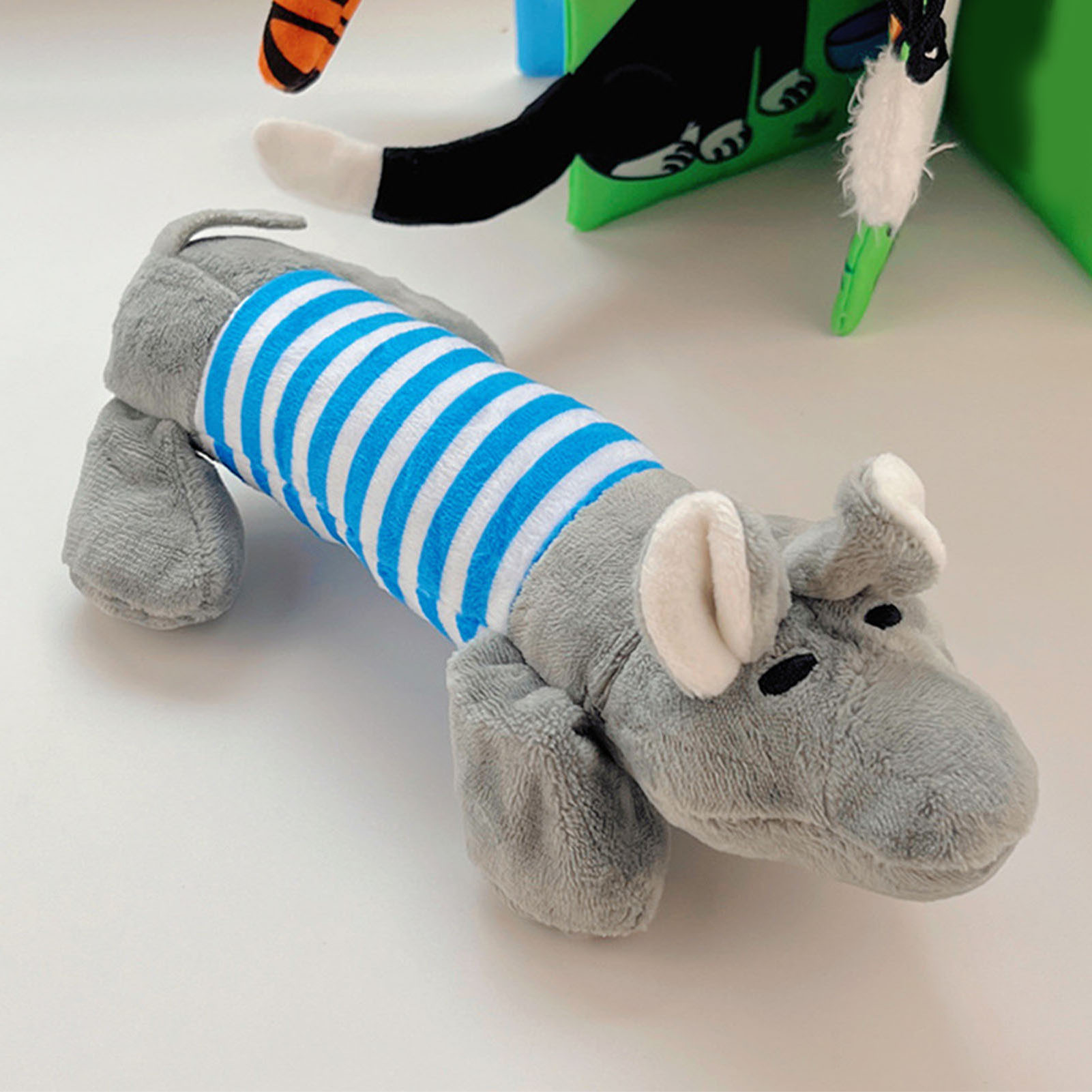 Dog Plush Toys Rectangular Flying Duck Interactive Fun Cute Bite Resistance Soft Plush Pet Chew Toys For Dogs Pets Cats
