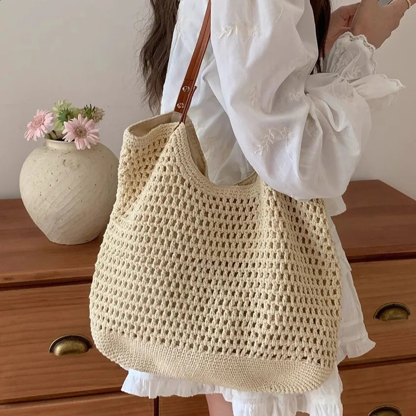 Leisure hollow large capacity handbag milk cotton woven womens shoulder bag handmade summer beach big Bali shopping 240913