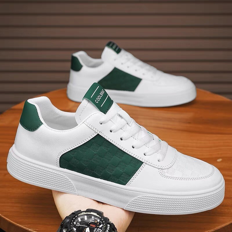 New Breathable Little White Versatile Sports and Casual Flat Men's Running Shoes