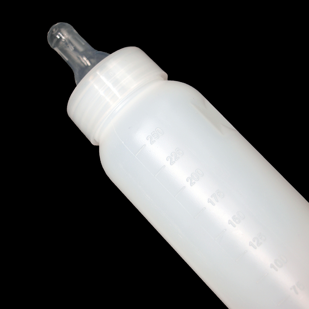 250ml Pig Goat Lamb Puppy Milking Bottle Nipple Drinker Plastic With Teat Graduation Snap-On For Weaning Small Animals 1PCS
