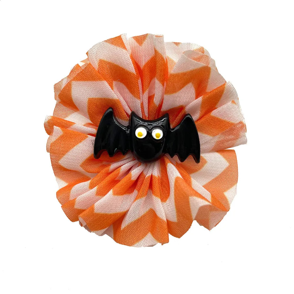 30/50 Halloween dog bow ties detachable dog collars bat pumpkin style dog bow ties dog collars flower collars dog accessories 240914