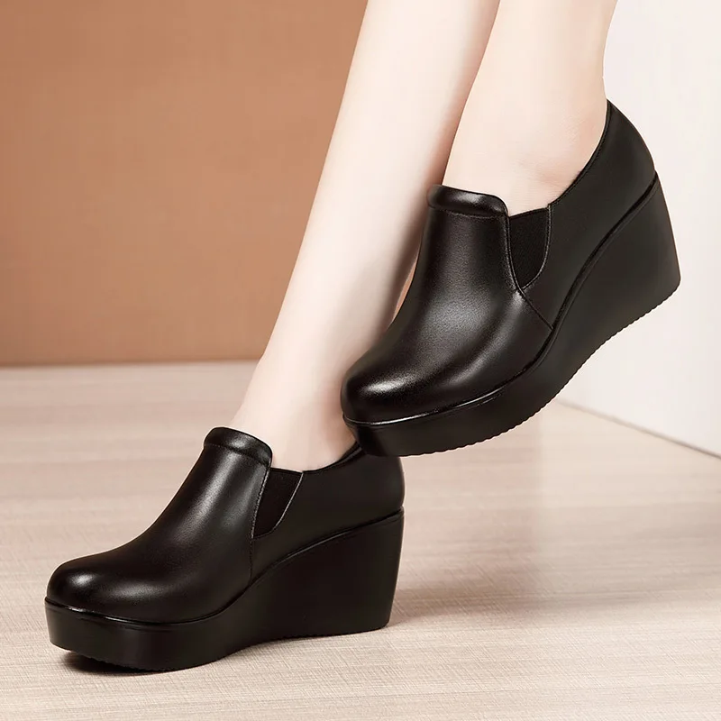 Real Soft Leather Deep Mouth Pumps Round Toe Mid Heel Non-Slip Sole All-Match Fashion Comfortable and Casual Working Mom's Shoes