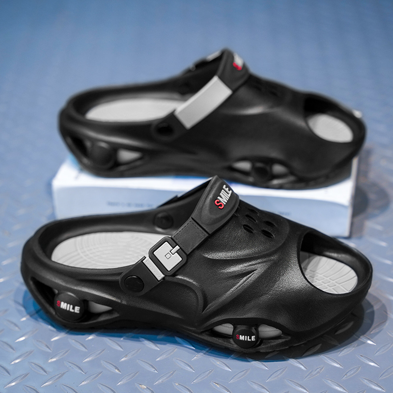 New Men's Outdoor Sandals Slippers Beach Comfortable Slides Soft Clogs Men Casual Garden Shoes Men Women Beach Sandals Slippers