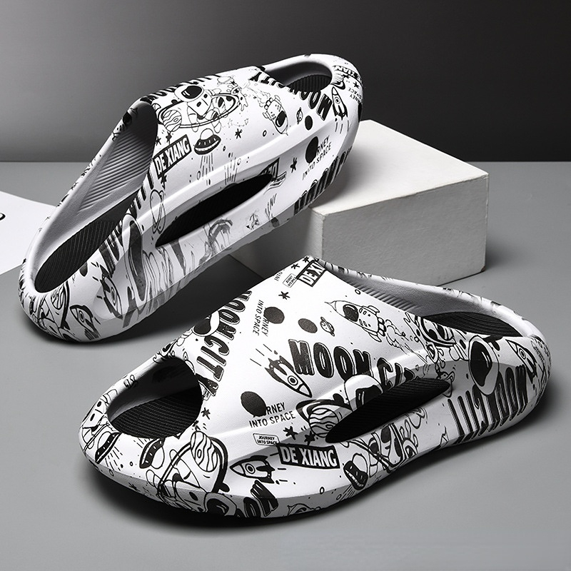 r Shoes Men Slippers Cool Fashion Non-slip EVA Soft Soles Thick Bottom Beach Sandles Couple Slides for Women Flip Flops 2023