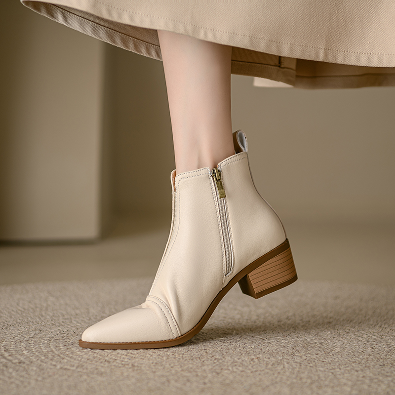 2024 New Autumn Women Boots Genuine Leather Shoes for Women Pointed Toe Ankle Boots Black Modern Boots Lady Leather Shoes