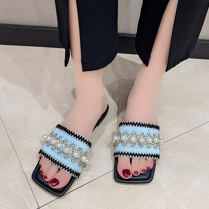 Europe and The United States Large Size Beaded Flat Slippers Female National Style Braided with Square Outside To Wear Slippers