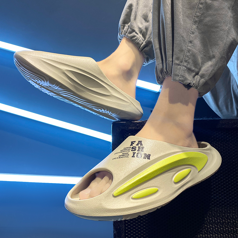 New Men's Slippers Indoor Outdoor Sandals Beach Comfortable Soft Slides Men Casual Shoes Flip-flops Women Home Slippers 36-45