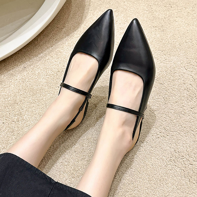 Flat Sandals for Women 2024: Pointed Toe Slip-Ons with Elastic Band in Black Leather
