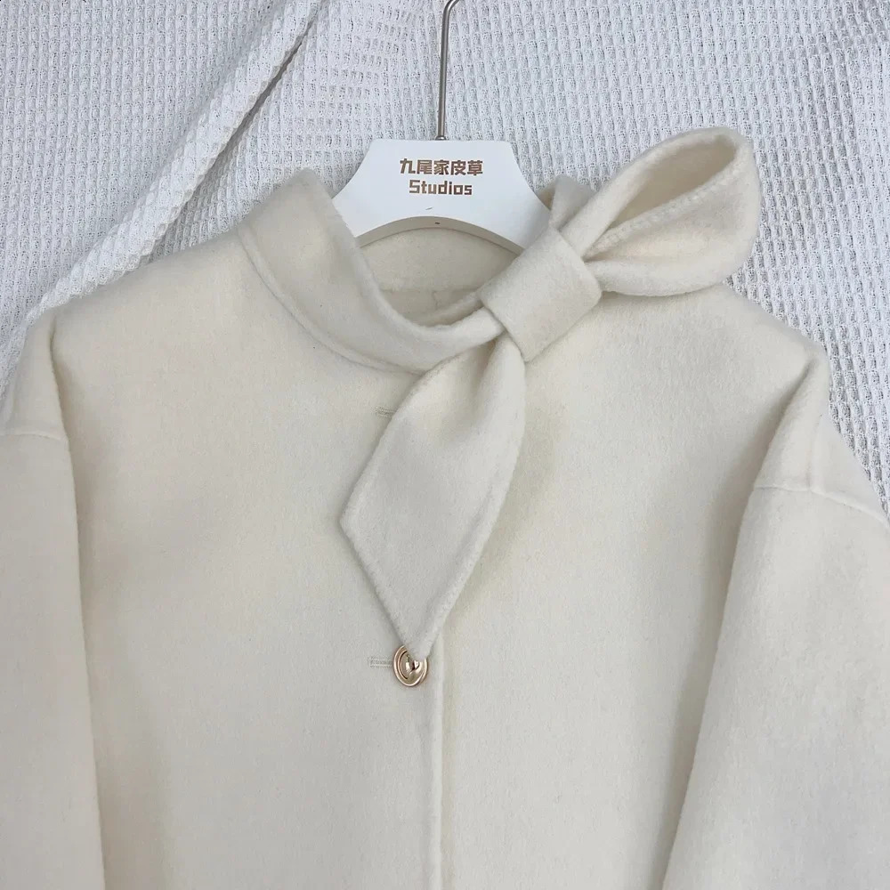 Wool Coat Ladies Winter Real Natural Fox Fur Cuff Outwear Female Coat Cashmere Wool Woolen Women Jacket 240911