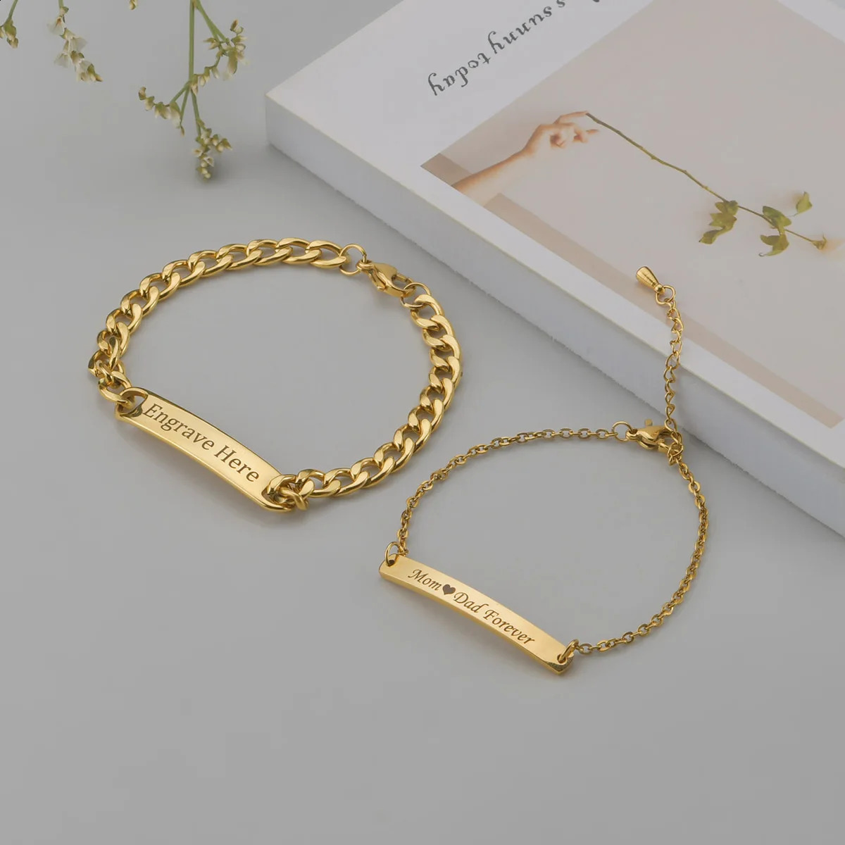 Akizoom Punk Engrave Name Custom Bracelets Gold Color Stainless Steel Thick Hand Chain Customized Couple Men Women Jewelry Gift 240914